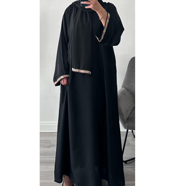 FLOWER LACE BLACK CLOSED ABAYA